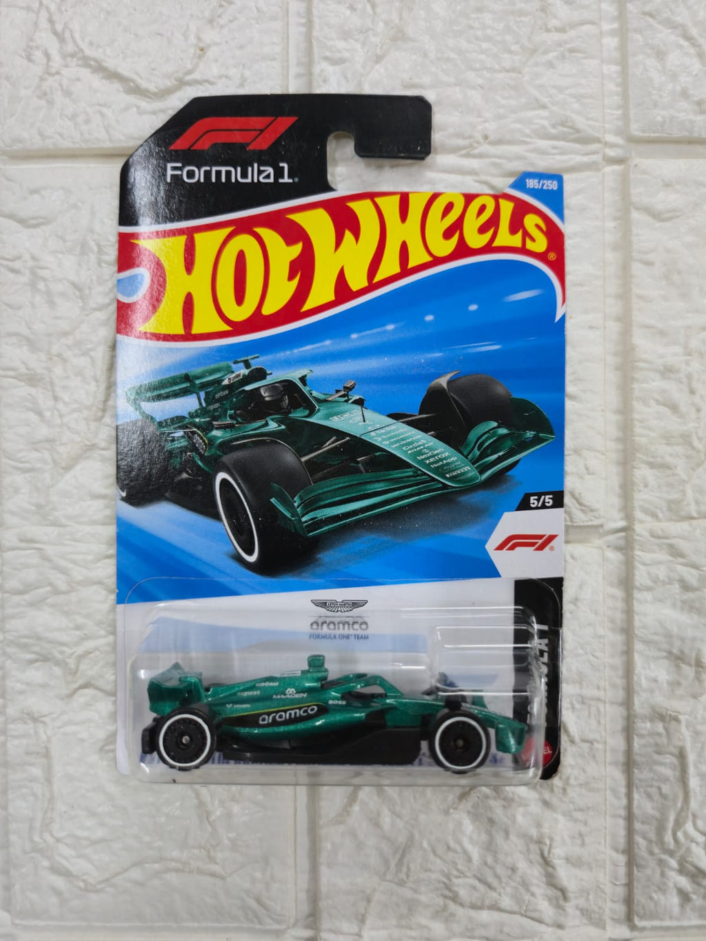 Hot Wheels : Aston Martin Aramco Formula One Team / Equipe