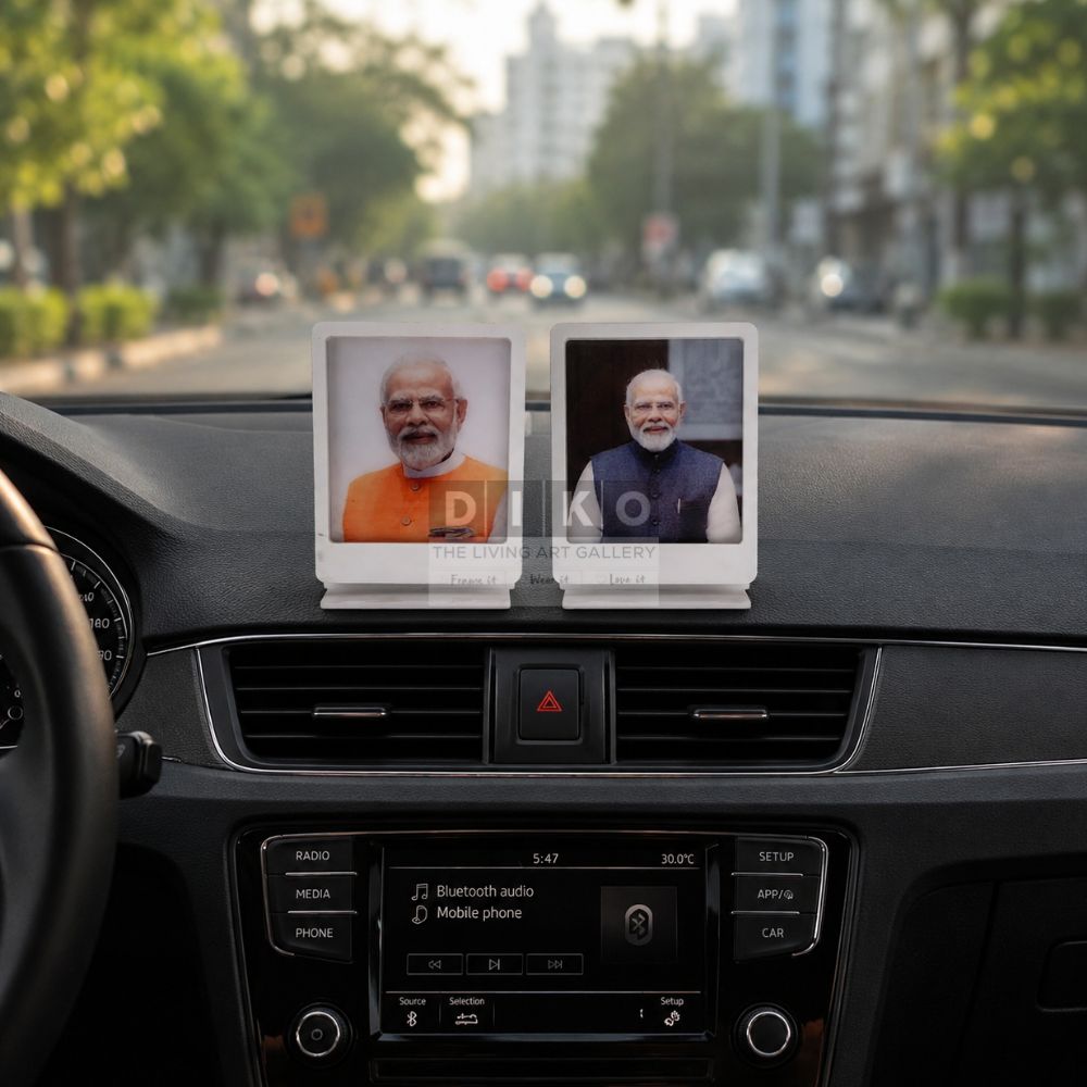 Personalized LED Car Dashboard Photo Frame Featuring Prime Minister Narendra Modi – Custom Acrylic Portrait Display with USB Light